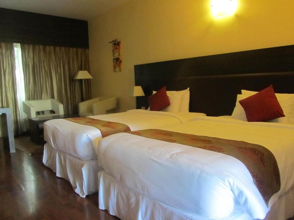 The Woodrose Otel Bangalore Dış mekan fotoğraf