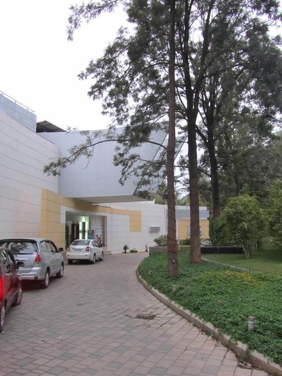 The Woodrose Otel Bangalore Dış mekan fotoğraf